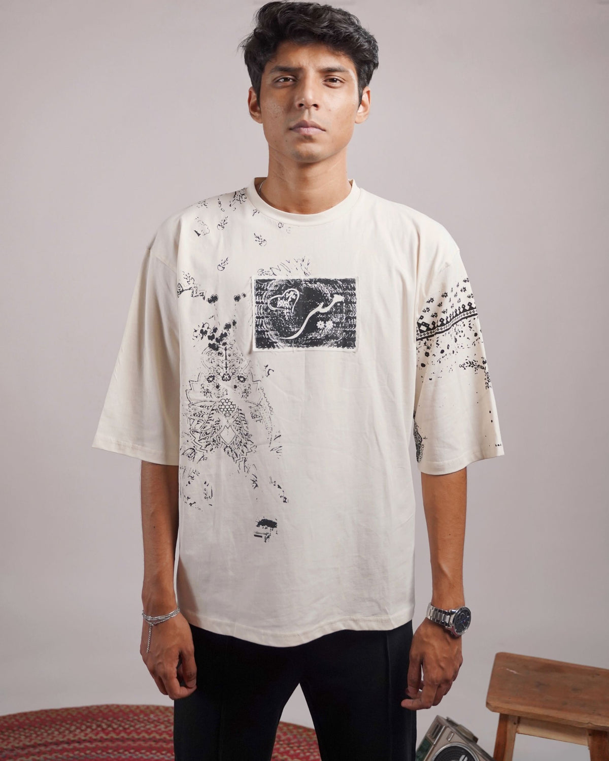 MEEROFFICIAL™ WHITE HEART