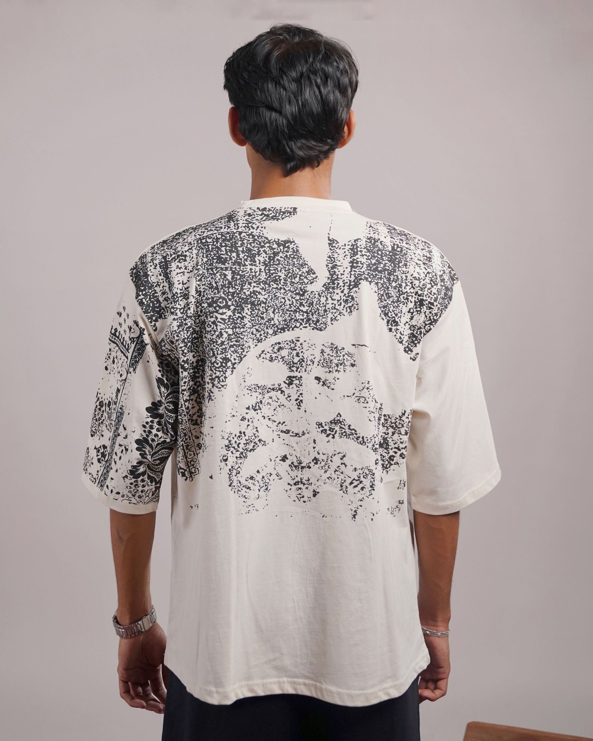 MEEROFFICIAL™ WHITE HEART