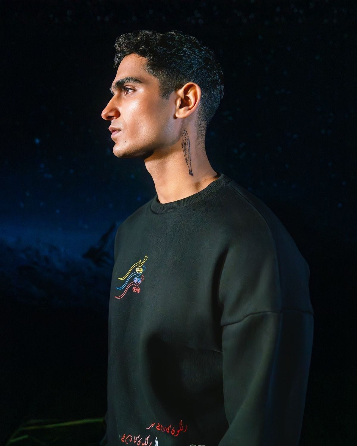 MEEROFFICIAL™ BLACK SWEATSHIRT