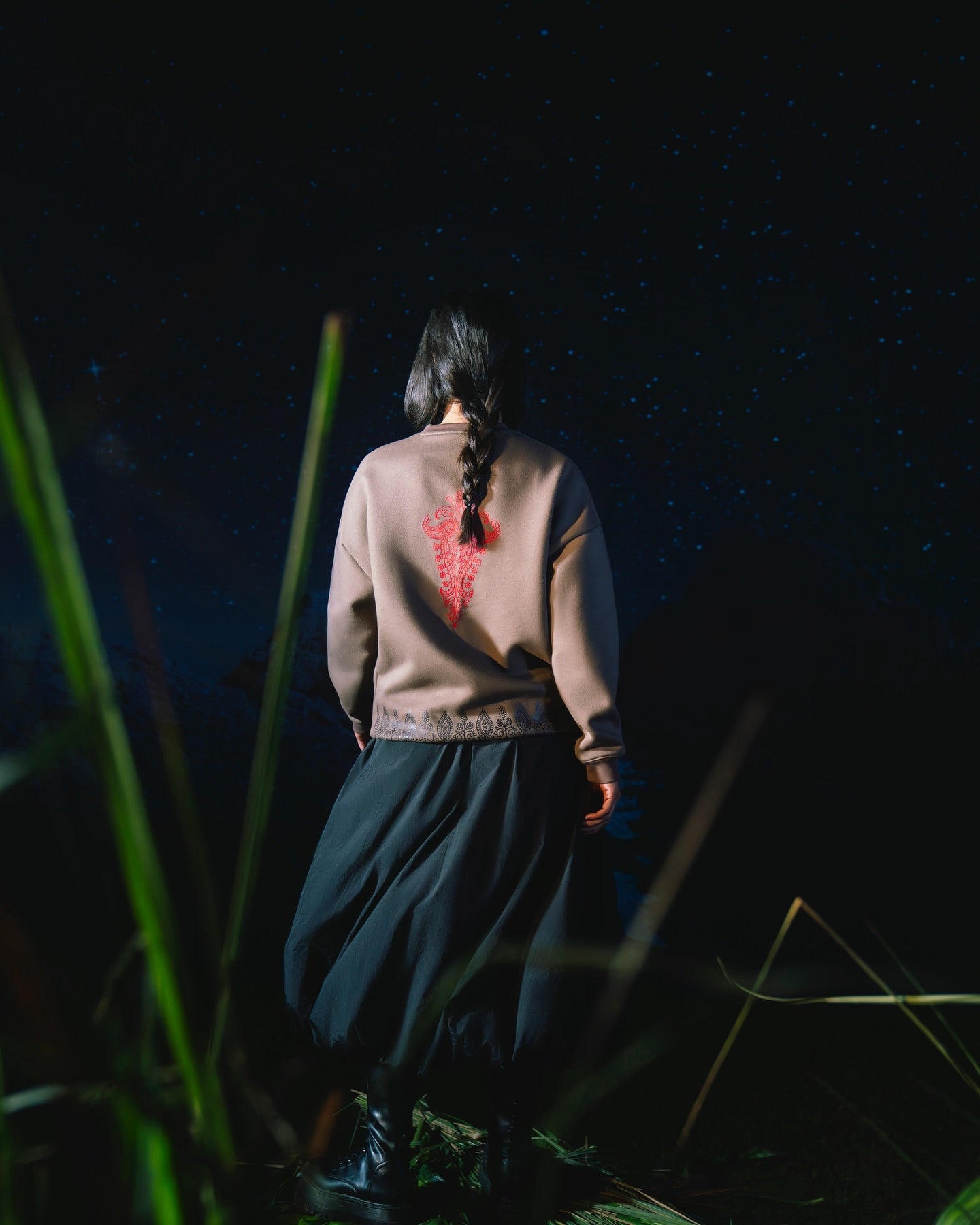 MEEROFFICIAL™ BROWN SWEATSHIRT